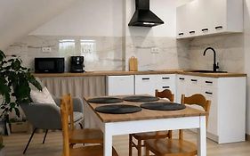 Apartamenty i Pokoje Piaskowy Mak